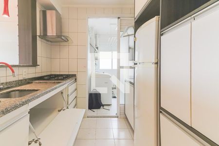 Apartamento à venda com 70m², 3 quartos e 2 vagasCozinha e Área de Serviço