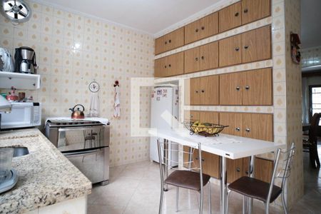 Casa à venda com 255m², 3 quartos e 3 vagasCozinha