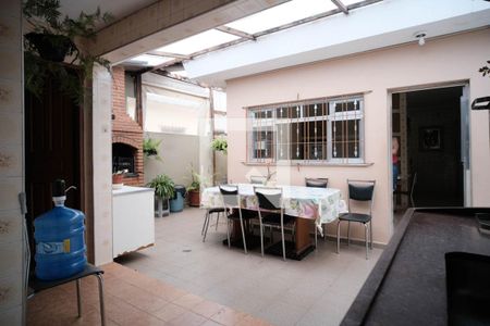 Casa à venda com 255m², 3 quartos e 3 vagasÁrea comum