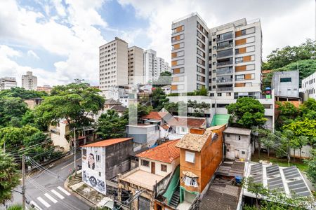 Apartamento à venda com 65m², 1 quarto e 2 vagas Apartamento à venda com 65m², 1 quarto e 2 vagasVista