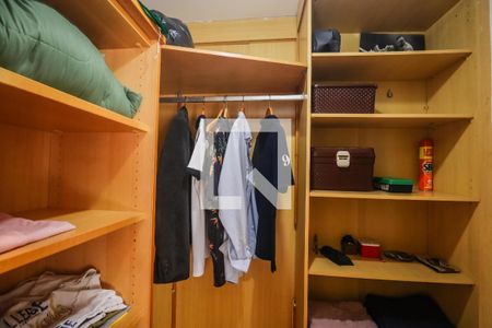 Apartamento à venda com 100m², 3 quartos e 2 vagasCloset da Suite