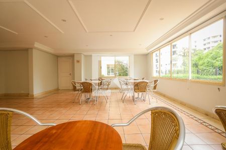 Apartamento à venda com 100m², 3 quartos e 2 vagasÁrea comum - Salão de festas