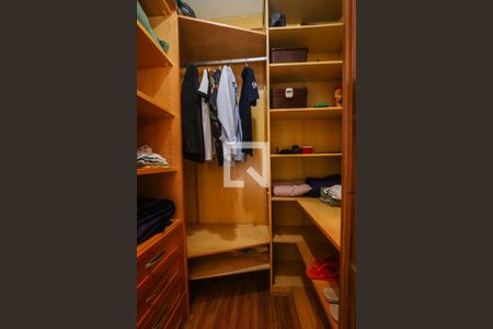 Apartamento à venda com 100m², 3 quartos e 2 vagasCloset da Suite