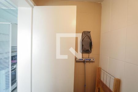 Apartamento à venda com 100m², 3 quartos e 2 vagasBanheiro de Serviço