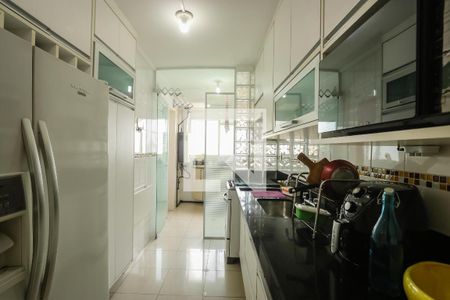 Apartamento à venda com 100m², 3 quartos e 2 vagasCozinha