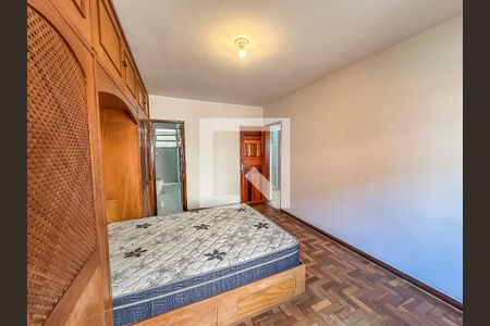 Casa de condomínio à venda com 256m², 3 quartos e 1 vagaQuarto 1