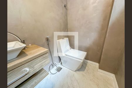 Casa de condomínio à venda com 256m², 3 quartos e 1 vagabanheiro da Área Gourmet