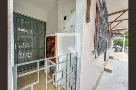 Casa de condomínio à venda com 256m², 3 quartos e 1 vagaFachada