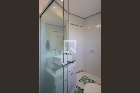 Casa à venda com 230m², 4 quartos e 3 vagas Casa à venda com 230m², 4 quartos e 3 vagasBanheiro das suítes 2 e 3