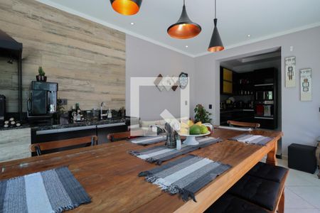 Casa à venda com 230m², 4 quartos e 3 vagas Casa à venda com 230m², 4 quartos e 3 vagasÁrea de lazer