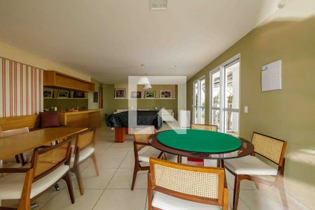 Apartamento à venda com 137m², 3 quartos e 2 vagasÁrea Comum Salão de Jogos