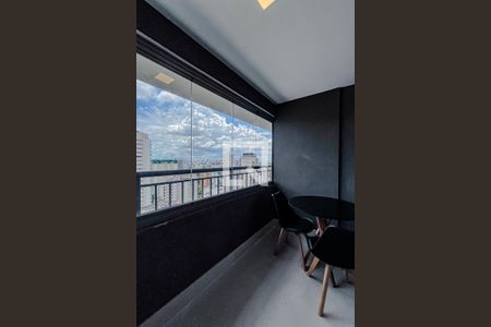 Varanda de kitnet/studio à venda com 1 quarto, 27m² em Vila Mariana, São Paulo