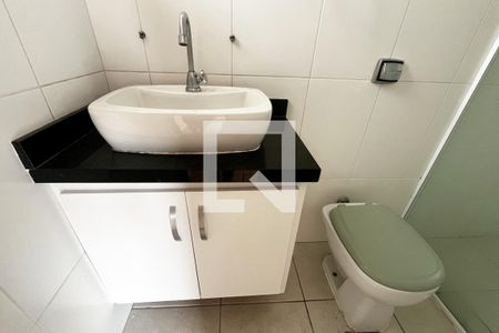 Banheiro do Quarto 1 de apartamento para alugar com 2 quartos, 70m² em Embaré, Santos