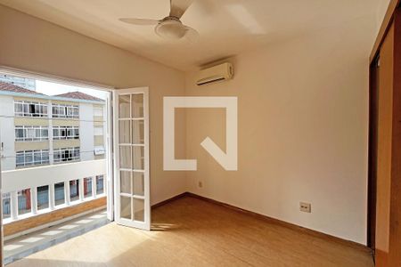 Quarto 1 de apartamento para alugar com 2 quartos, 70m² em Embaré, Santos