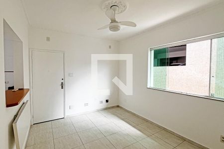 Sala de apartamento para alugar com 2 quartos, 70m² em Embaré, Santos