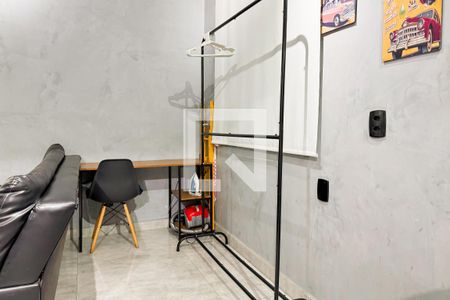 Apartamento à venda com 44m², 1 quarto e sem vagaSala/Quarto