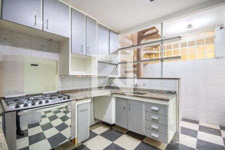 Casa à venda com 268m², 3 quartos e 2 vagasCozinha