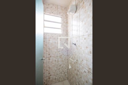 Casa à venda com 268m², 3 quartos e 2 vagasBanheiro 2