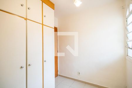 Casa à venda com 268m², 3 quartos e 2 vagasQuarto 2