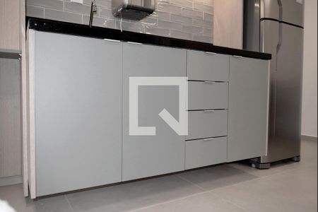 Cozinha de kitnet/studio para alugar com 1 quarto, 29m² em Sumarezinho, São Paulo