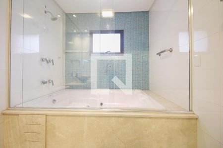 Casa à venda com 182m², 3 quartos e 3 vagasBanheiro Suíte 1