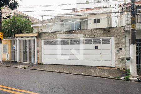 Casa à venda com 182m², 3 quartos e 3 vagasFachada 