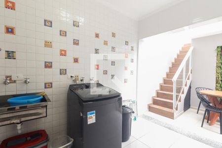 Casa à venda com 182m², 3 quartos e 3 vagasÁrea de Serviço 