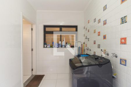 Casa à venda com 182m², 3 quartos e 3 vagasÁrea de Serviço 