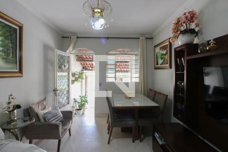 Sala de casa à venda com 2 quartos, 81m² em Santa Amelia, Belo Horizonte