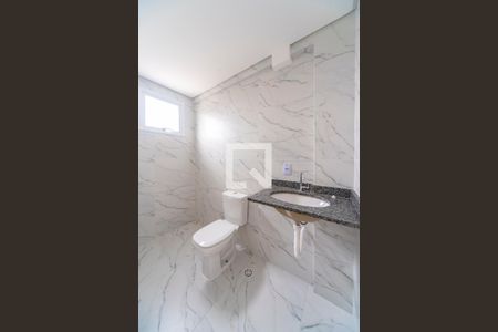 Banheiro de apartamento para alugar com 2 quartos, 53m² em Parque das Nações, Santo André