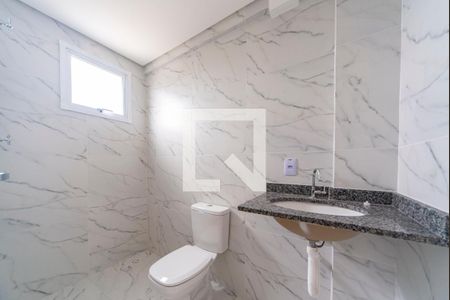 Banheiro de apartamento para alugar com 2 quartos, 53m² em Parque das Nações, Santo André