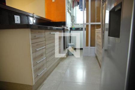 Apartamento à venda com 80m², 2 quartos e 2 vagasCozinha