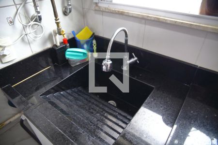 Apartamento à venda com 80m², 2 quartos e 2 vagasÁrea de Serviço