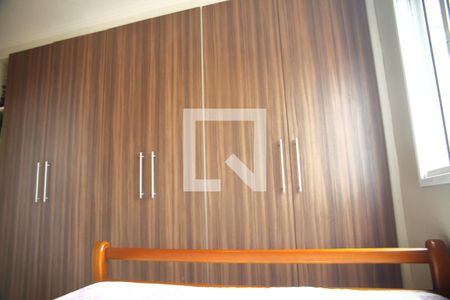 Apartamento à venda com 80m², 2 quartos e 2 vagasSuíte-armários