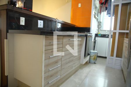 Apartamento à venda com 80m², 2 quartos e 2 vagasCozinha - Armários