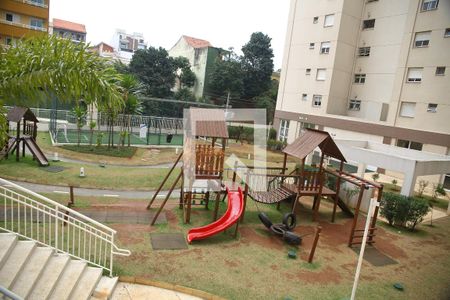 Apartamento à venda com 80m², 2 quartos e 2 vagasÁrea comum - Playground