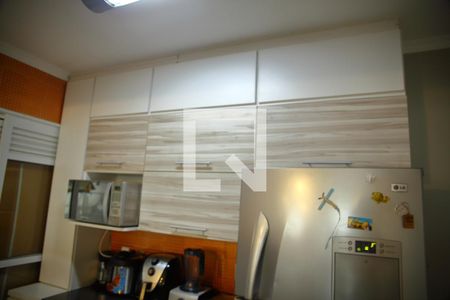 Apartamento à venda com 80m², 2 quartos e 2 vagasCozinha - Armários