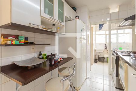 Apartamento à venda com 103m², 3 quartos e 2 vagasCozinha
