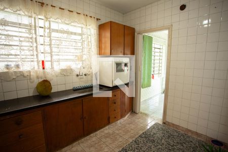 Casa à venda com 700m², 4 quartos e 3 vagasCozinha