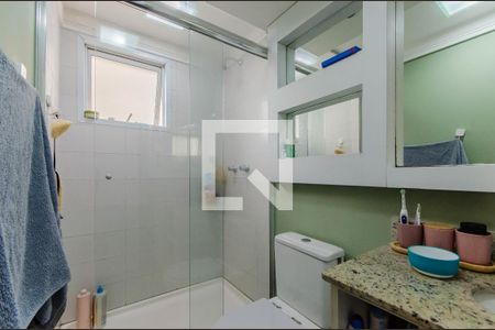 Apartamento à venda com 64m², 2 quartos e 2 vagasBanheiro da Suíte