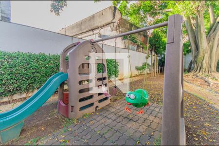 Apartamento à venda com 64m², 2 quartos e 2 vagasÁrea comum - Playground