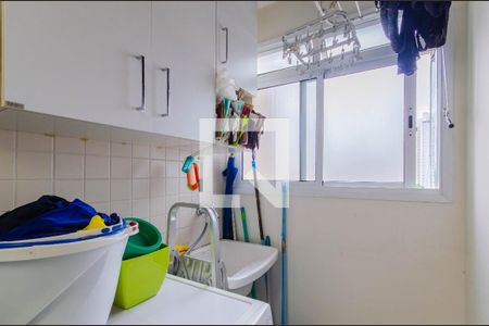 Apartamento à venda com 64m², 2 quartos e 2 vagasÁrea de Serviço