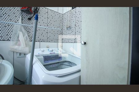 Área de Serviço de apartamento para alugar com 2 quartos, 55m² em Fazenda da Juta, São Paulo