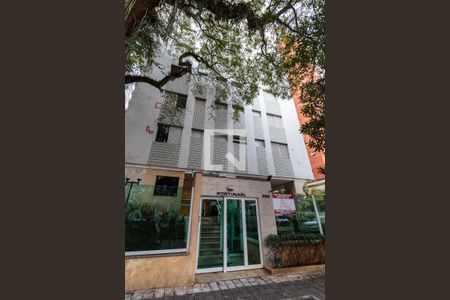 Apartamento à venda com 117m², 2 quartos e 1 vaga Apartamento à venda com 117m², 2 quartos e 1 vagaFachada