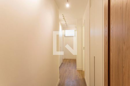 Apartamento à venda com 117m², 2 quartos e 1 vaga Apartamento à venda com 117m², 2 quartos e 1 vagaQuarto Suíte