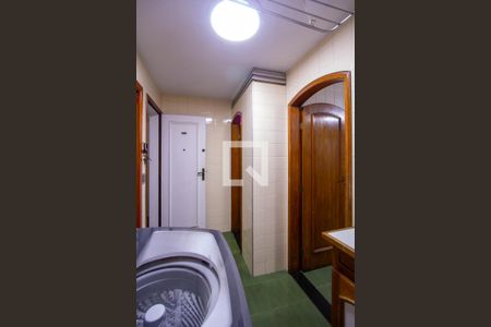 Apartamento à venda com 140m², 4 quartos e 1 vaga Apartamento à venda com 140m², 4 quartos e 1 vagaÁrea de Serviço