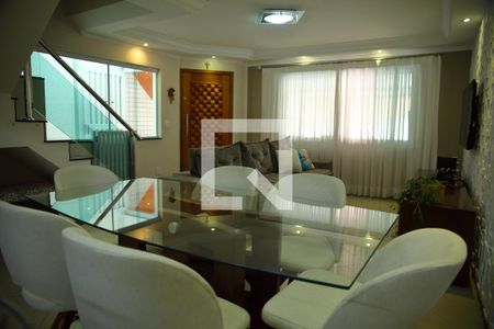 Sala de casa à venda com 3 quartos, 242m² em Nova Petrópolis, São Bernardo do Campo