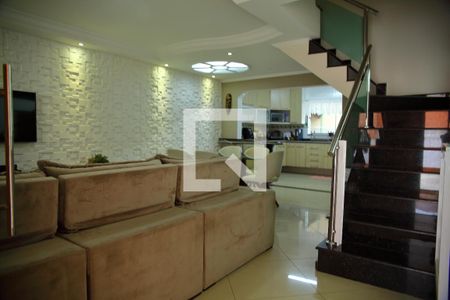 Sala de casa à venda com 3 quartos, 242m² em Nova Petrópolis, São Bernardo do Campo