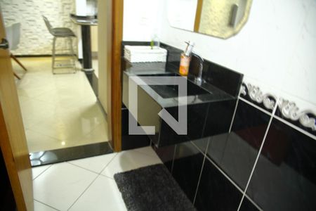 Casa à venda com 242m², 3 quartos e 4 vagasLavabo da Sala