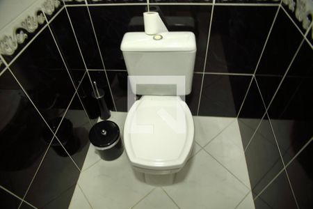 Casa à venda com 242m², 3 quartos e 4 vagasLavabo da Sala